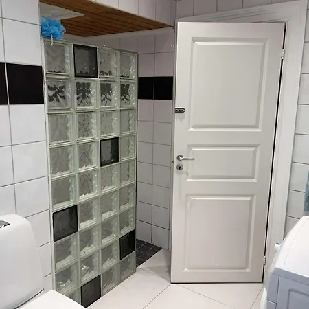 Проживание в семье Rom Midt I Sentrum- Ga Avstand Til Det Meste